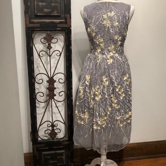 Dress - Picture 6 of 8